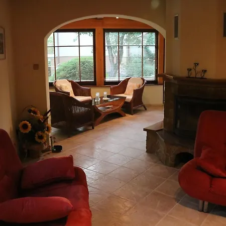 Domcek V Zahrade * Липтовски-Градок