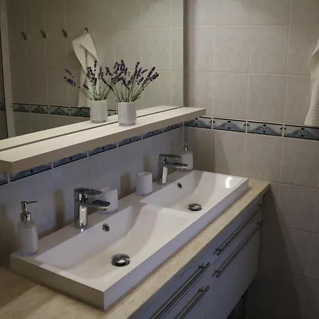 Domcek V Zahrade Дом отдыха